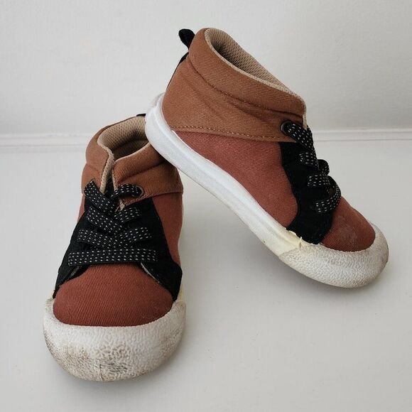 Toddler Boy Slip On Canvas Sneakers | Size 9 | High Tops | Brown Reinforced Toe - Picture 1 of 7